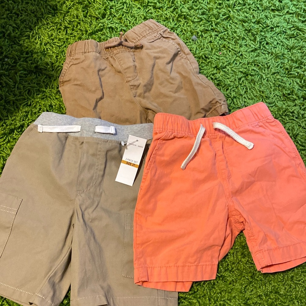 Boys 3T shorts. 3 pairs